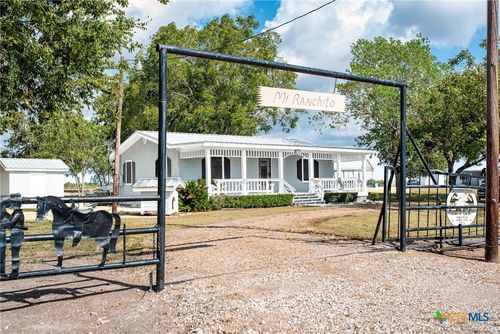 190 Hood Rd, Inez, TX, 77968-4603 | Card Image