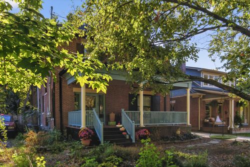 260 Clay Ave, Lexington, KY, 40502-1732 | Card Image