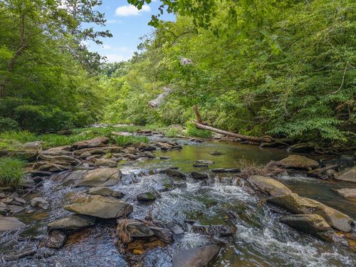 01 Carver Mill Rd, Talking Rock, GA, 30175-3684 | Card Image