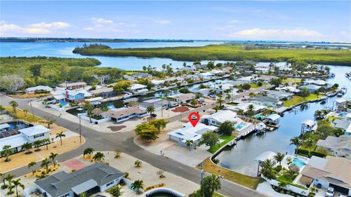 10304 Kingfisher Rd W, BRADENTON, FL, 34209-3032 | Card Image
