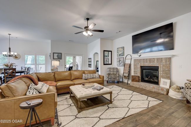 710 Wisteria Ln, House other with 4 bedrooms, 3 bathrooms and null parking in Carl Junction MO | Image 16