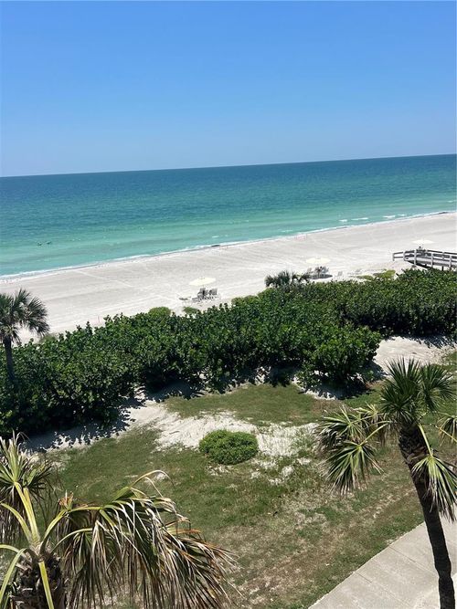 unit-305-1055 Gulf Of Mexico Dr, LONGBOAT KEY, FL, 34228-3629 | Card Image