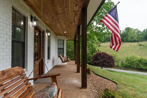 419 Shotwell Rd, Lawrenceburg, TN, 38464-7018 | Card Image