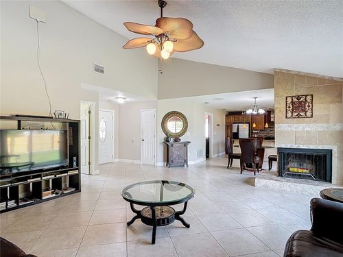 1051 Alameda Dr, LONGWOOD, FL, 32750-2936 | Card Image