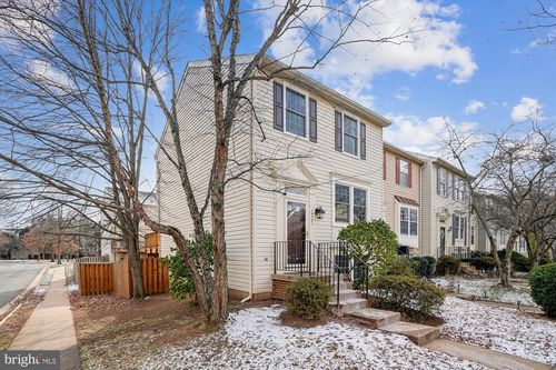 14701 Winterfield Ct, CENTREVILLE, VA, 20120-2939 | Card Image