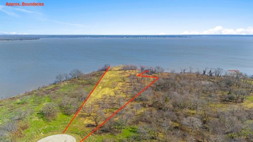 8424 Edgewater Dr, Kemp, TX, 75143 | Card Image