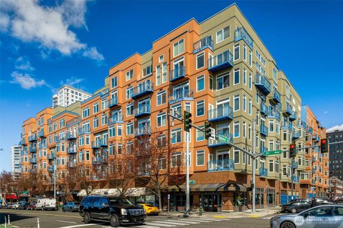 413-2414 1st Ave, Seattle, WA, 98121-1306 | Card Image