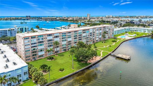 805-1847 Shore Dr S, South Pasadena, FL, 33707-4730 | Card Image