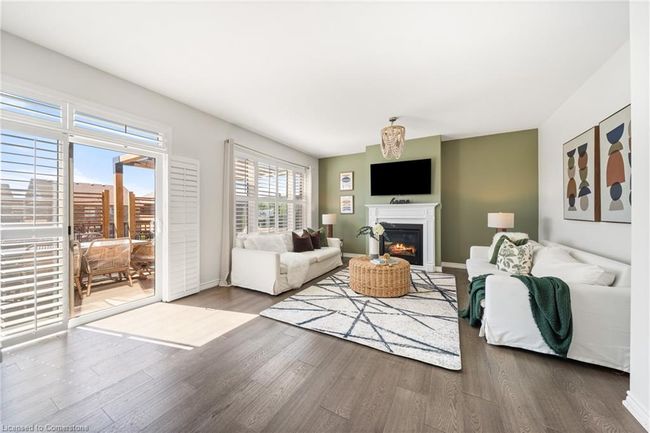 4 Samuel Cres, House other with 4 bedrooms, 4 bathrooms and 4 parking in Springwater ON | Image 8