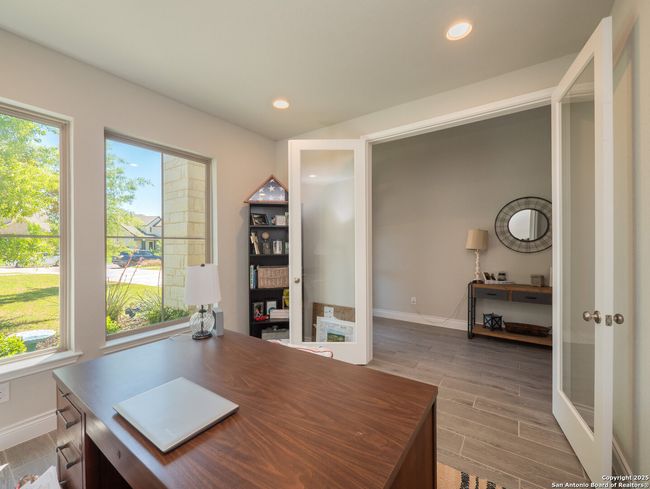 184 Cimarron Crk, House other with 4 bedrooms, 4 bathrooms and null parking in Boerne TX | Image 5