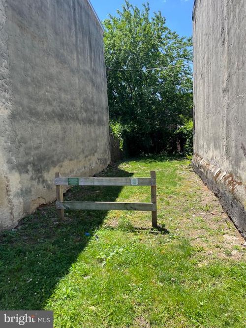 3024 W Gordon St, PHILADELPHIA, PA, 19132-3445 | Card Image