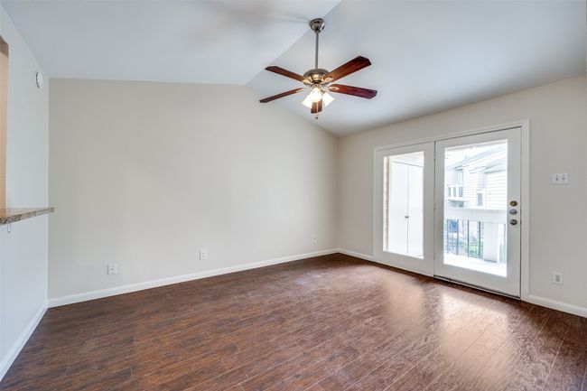 APT-524 - 14277 Preston Rd, Condo with 2 bedrooms, 2 bathrooms and null parking in Dallas TX | Image 12