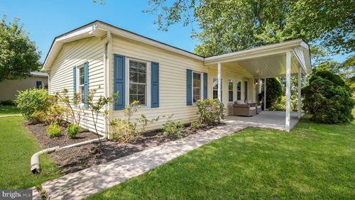 770 Locust Dr, NORTH WALES, PA, 19454-4309 | Card Image