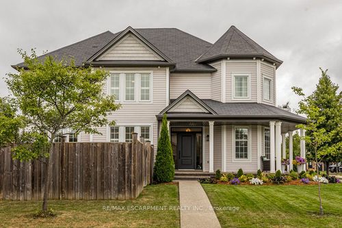 44 Fowler Dr, Binbrook, ON, L0R1C0 | Card Image