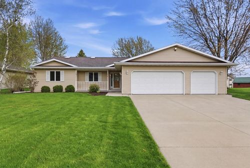 310 Forest St, FOX LAKE, WI, 53933-9405 | Card Image