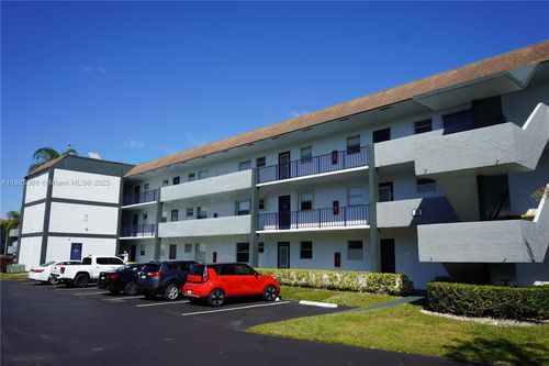 apt-n307-8330 Sands Point Blvd, Tamarac, FL, 33321-3883 | Card Image