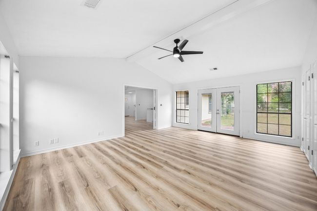Second living area | Image 19