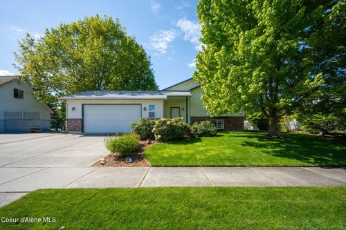 2056 E Greywolf Ave, Coeur D Alene, ID, 83815-9680 | Card Image