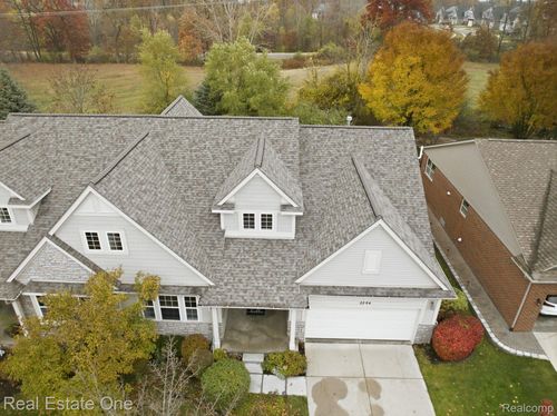 31-2294 Calibouge, Commerce Township, MI, 48382-2090 | Card Image