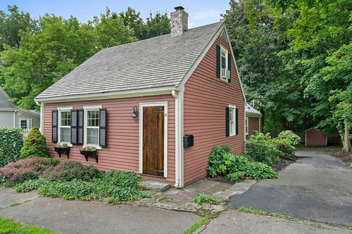 1141 Commercial St, Weymouth, MA, 02189-1635 | Card Image