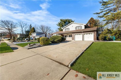 32 Fielek Ter, Parlin, NJ, 08859-2026 | Card Image