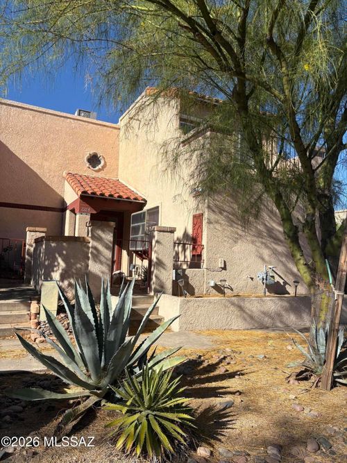 2284 W Paseo Cielo, Tucson, AZ, 85742-9603 | Card Image