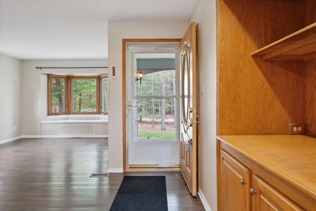 2850 Pardee Rd, House other with 3 bedrooms, 2 bathrooms and null parking in Howell MI | Image 7