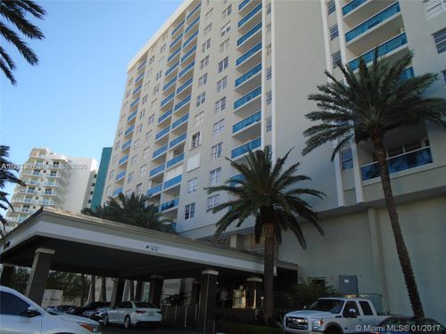ts-c-6770 Indian Creek Dr, Miami Beach, FL, 33141-5716 | Card Image