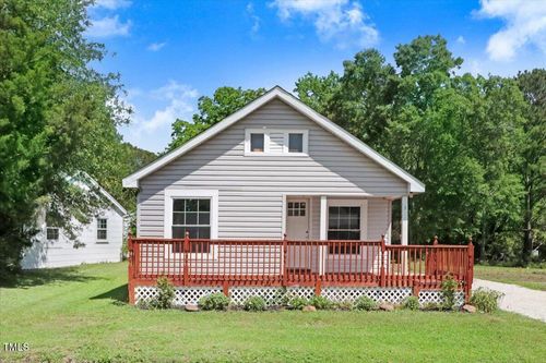 226 Fulcher Landing Rd, Sneads Ferry, NC, 28460-6558 | Card Image