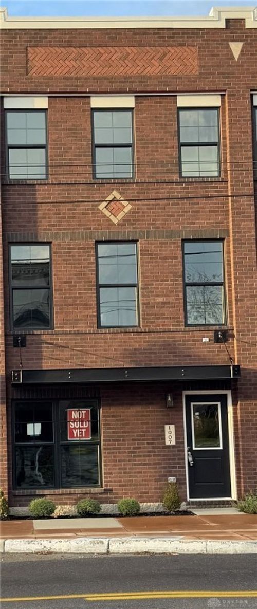1007 W 3rd St, Dayton, OH, 45402-6810 | Card Image