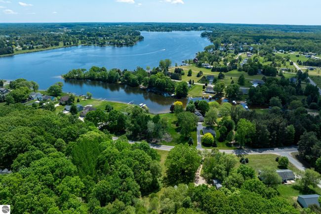 1069 El Camino Grande, House other with 4 bedrooms, 2 bathrooms and null parking in Lake Isabella MI | Image 7