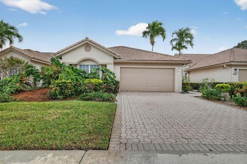 8848 Shoal Creek Ln, Boynton Beach, FL, 33472-2505 | Card Image