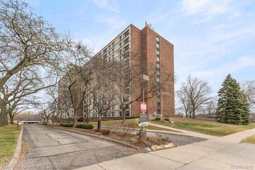 417-21800 Morley Ave, Dearborn, MI, 48124-2340 | Card Image