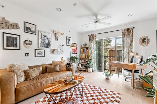 unit-24-908 Nueces St, Austin, TX, 78701-2239 | Card Image