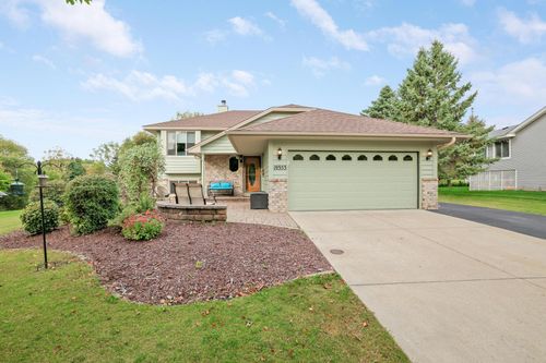 19353 Eureka Ct, Farmington, MN, 55024-9595 | Card Image