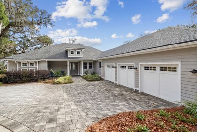 28844 Grandview Manor, Home with 4 bedrooms, 3 bathrooms and null parking in Yulee FL | Image 3