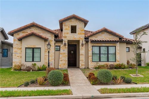 813 Grambling Ave, McAllen, TX, 78504-6587 | Card Image