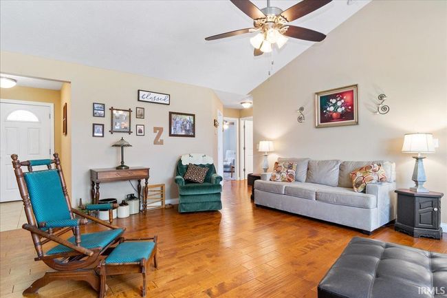 3439 Lost Creek Dr, House other with 3 bedrooms, 2 bathrooms and null parking in Evansville IN | Image 6