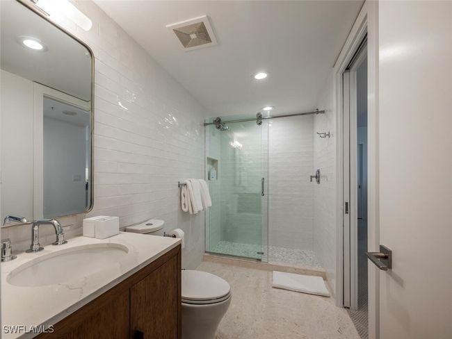 Guest Bath #2 | Image 38
