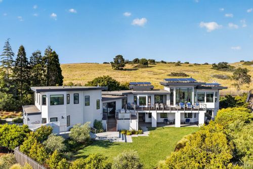 616 Ridge Road, Tiburon, CA, 94920 | Card Image