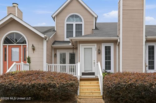 33 Mclain Ct, Jackson, MS, 39211-4741 | Card Image