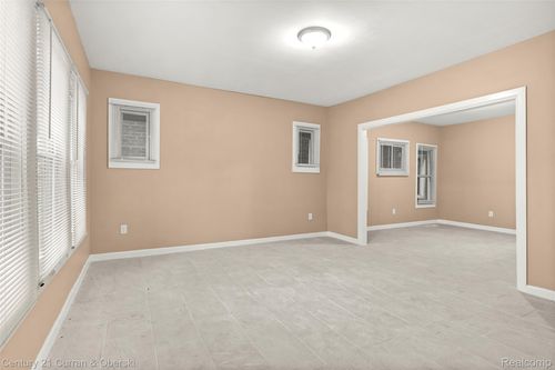 1039 N Rademacher St, Detroit, MI, 48209-2244 | Card Image