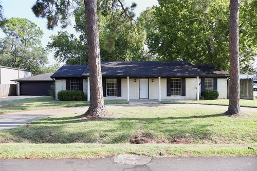 12157 12th St, Santa Fe, TX, 77510-2139 | Card Image