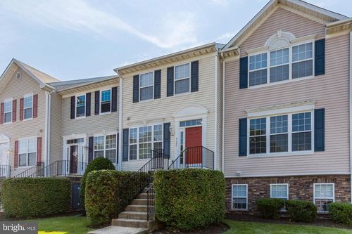 8605 Willow Leaf Ln, ODENTON, MD, 21113-3415 | Card Image