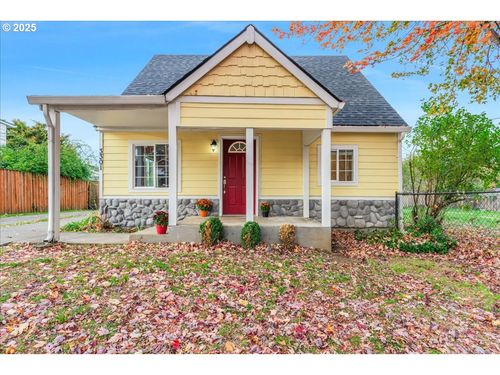 3301 K St, Washougal, WA, 98671-1928 | Card Image