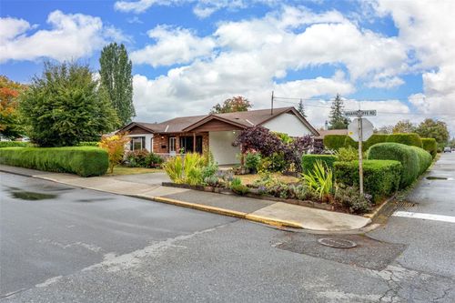 775 Wharncliffe Rd, Duncan, BC, V9L2K2 | Card Image