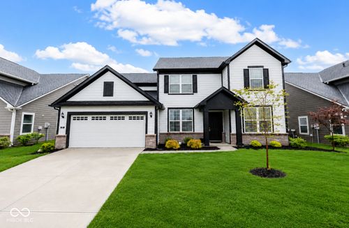5252 Portman Dr, Noblesville, IN, 46062-8337 | Card Image