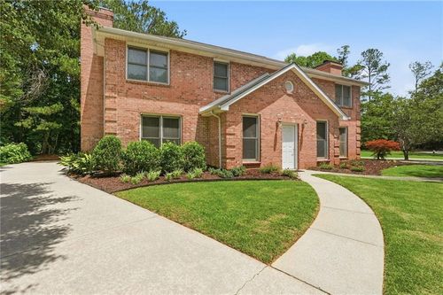 8865 Carroll Manor Dr, Sandy Springs, GA, 30350-2079 | Card Image