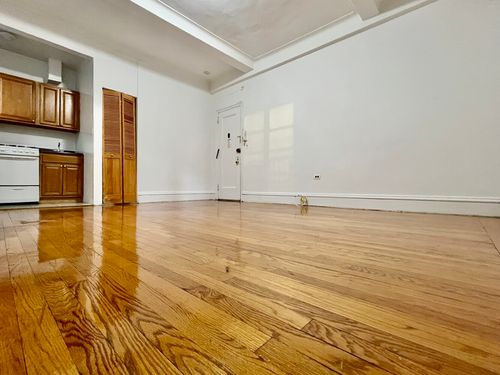 phc-155 E 52nd St, New York, NY, 10022-6029 | Card Image