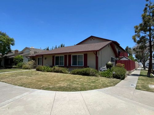 401 Nobel Ave, Santa Ana, CA, 92707-4928 | Card Image